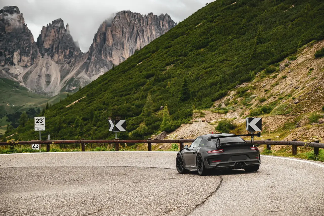Passo Giau inmitten der Dolomiten